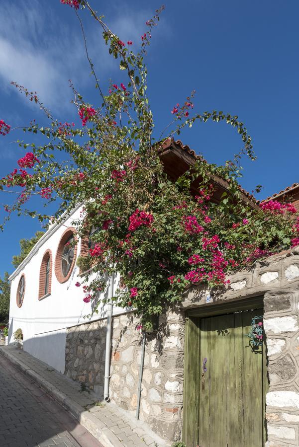 Karaburun Bahce Bed & Breakfast Exterior photo